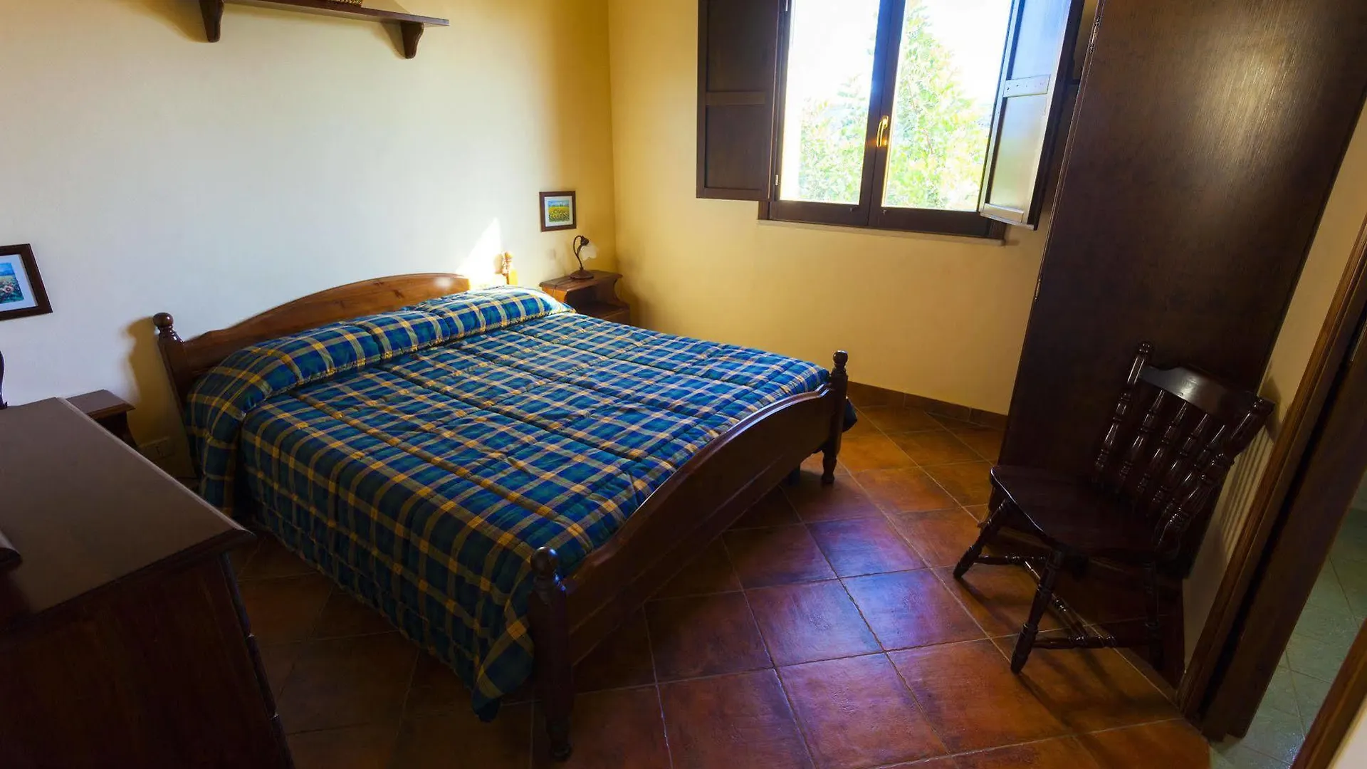 Alloggio per agriturismo Fattoria Terra e Libertà Villa Contrada Maeggio Italia