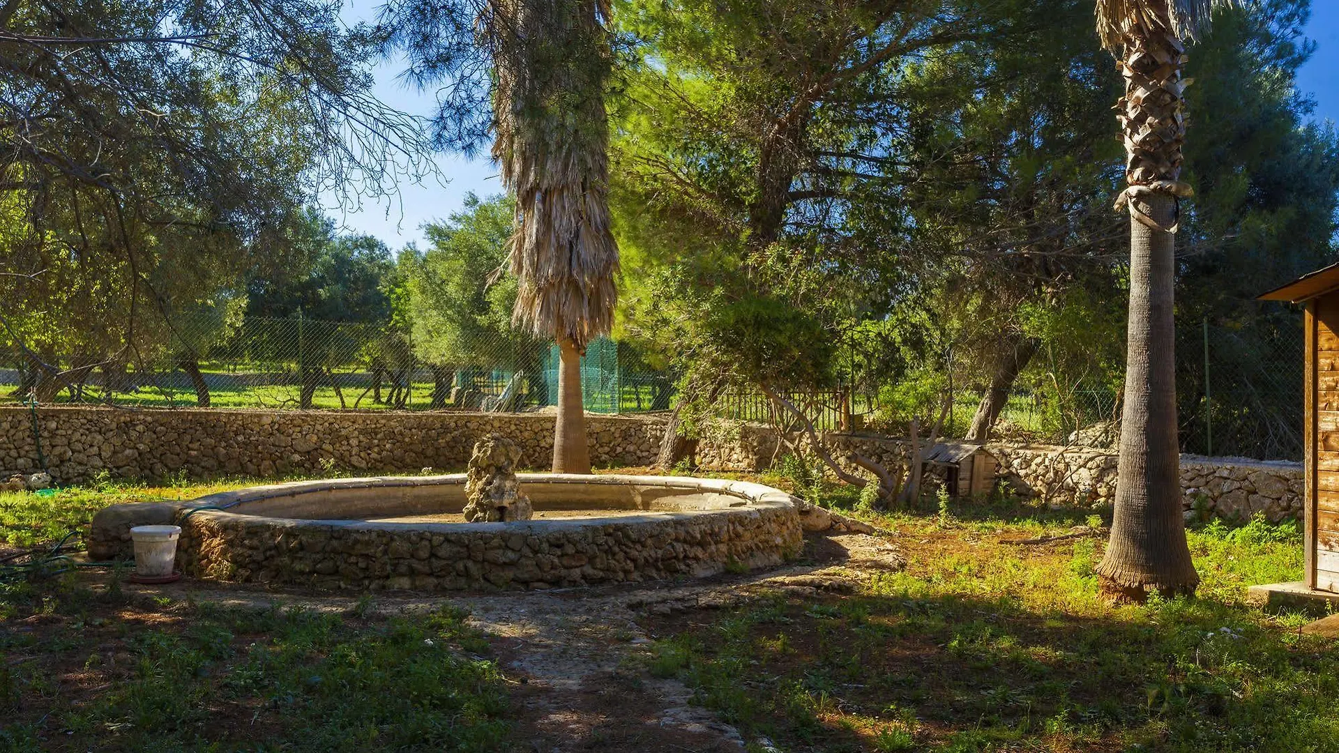 Alloggio per agriturismo Fattoria Terra e Libertà Villa Contrada Maeggio