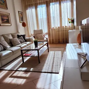 https://luminoso-100-m-dal-mare-e-accademia-navale.it-tuscanyhotel.com
